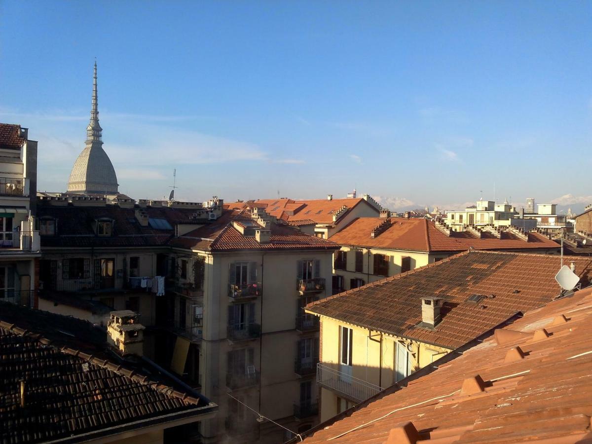 Il Nido Del Picchio Apartment Turin Bagian luar foto